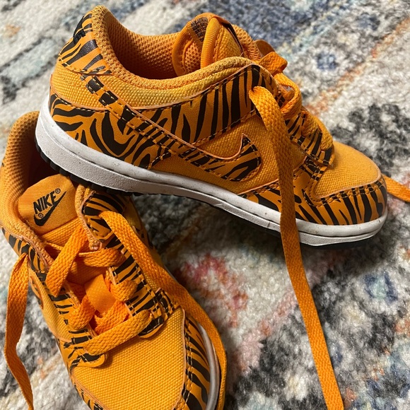 Nike Dunk Low Next Nature Td Tiger Stripe Size 9C - Picture 8 of 15